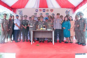 Ayodhia Kalake Pimpin Upacara HUT ke-74 Satpol PP dan HUT ke-62 Satlinmas Tk. Provinsi NTT