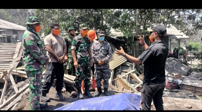 Erupsi Lewotobi, Sinergi TNI-Polri dan Pemerintah untuk Keselamatan Warga Flores Timur